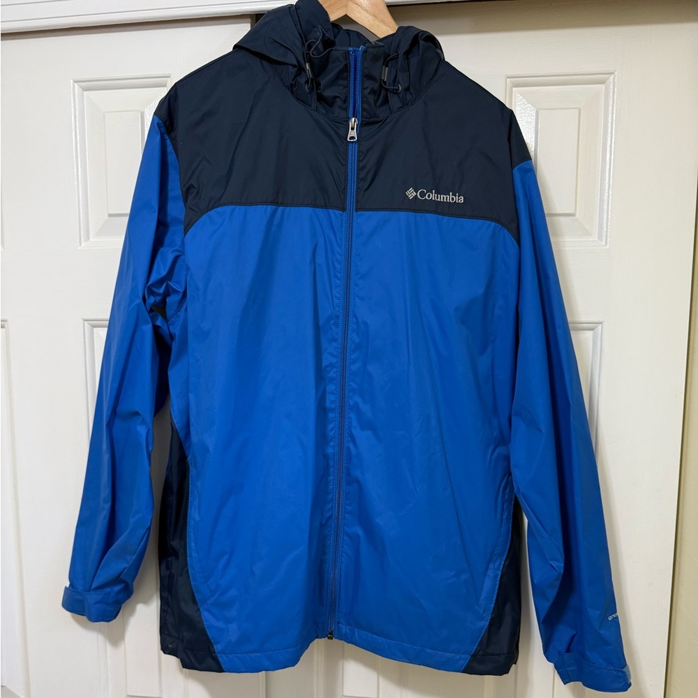 Men’s Columbia rain jacket